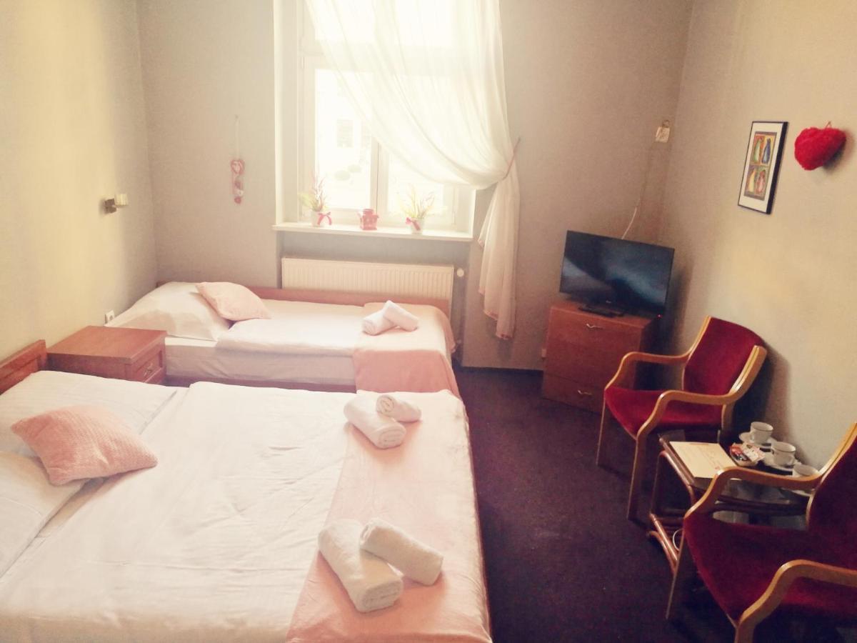 Rynkowy Aparthotel Ρίμπνικ Εξωτερικό φωτογραφία